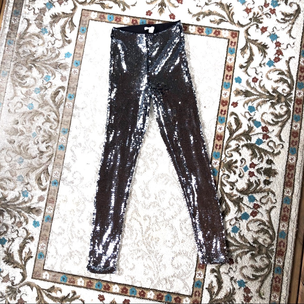 🌟 H&M Silver Sequin Pants